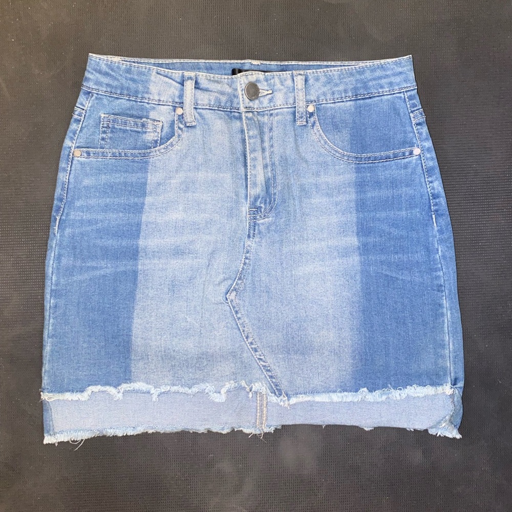 Women’s Denim Skirt